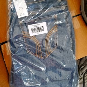 HOLLISTER Brand New in bag Size 5R Women's jeans